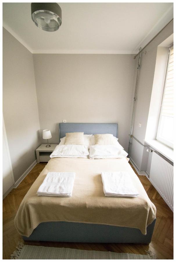 Color 24 Apartament III ستالوفا فولا المظهر الخارجي الصورة