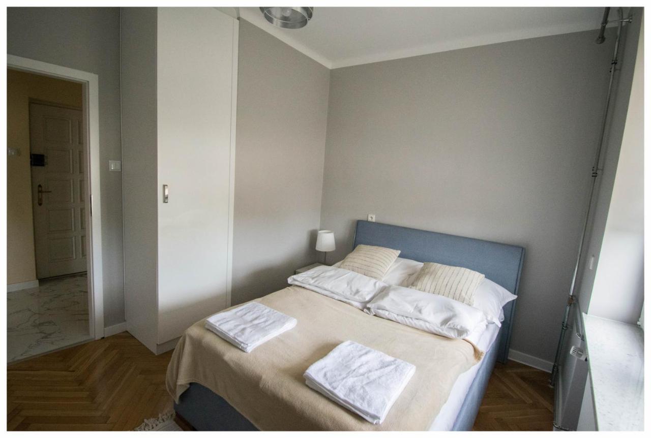 Color 24 Apartament III ستالوفا فولا المظهر الخارجي الصورة
